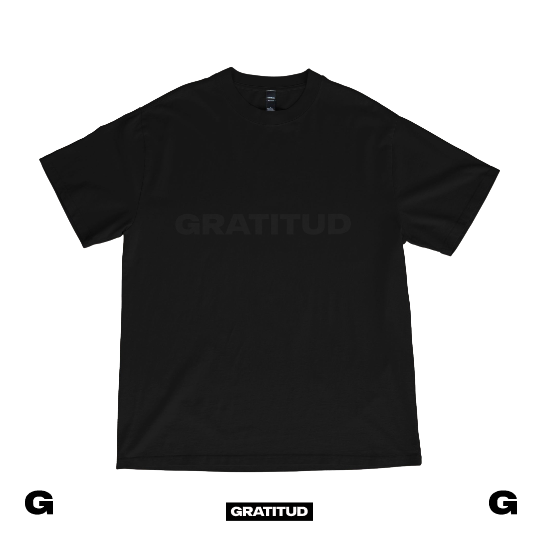 T SHIRT GRATITUD - OVERSIZE - NEGRO